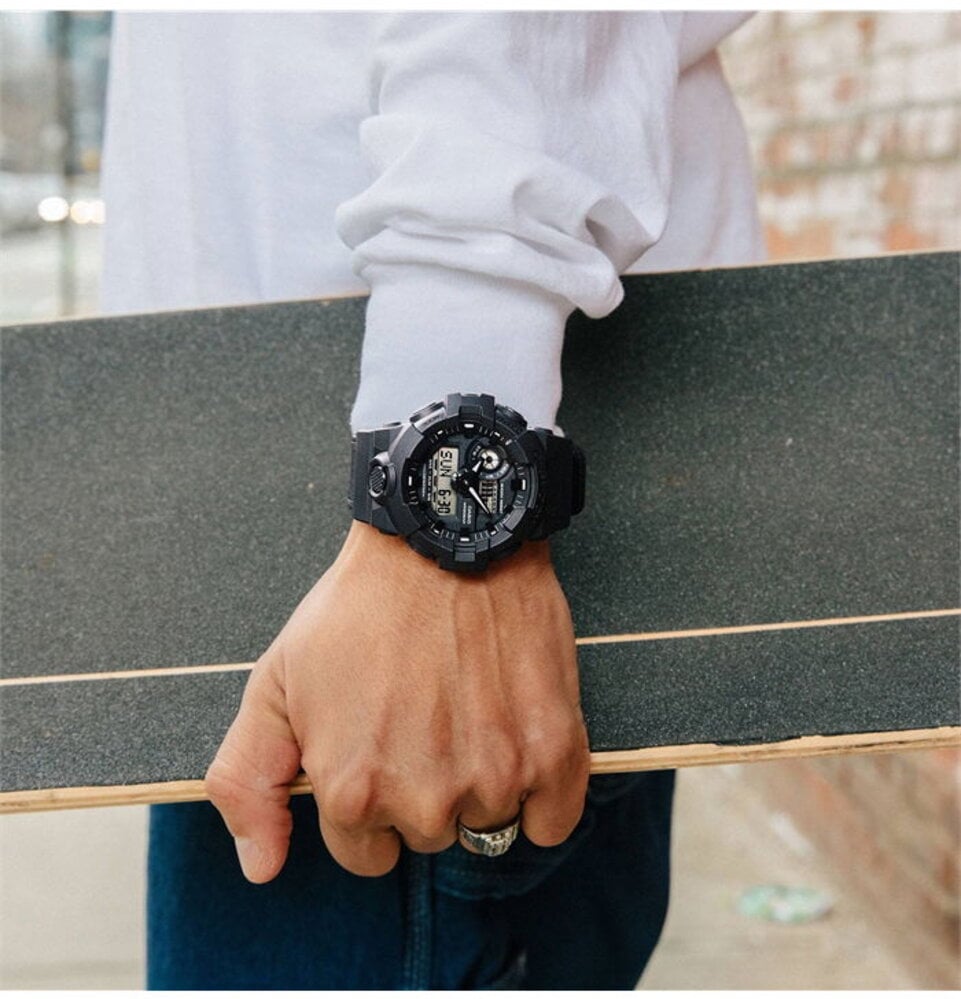 CASIO G-SHOCK GA-700BCE-1ADR Kol Saati
