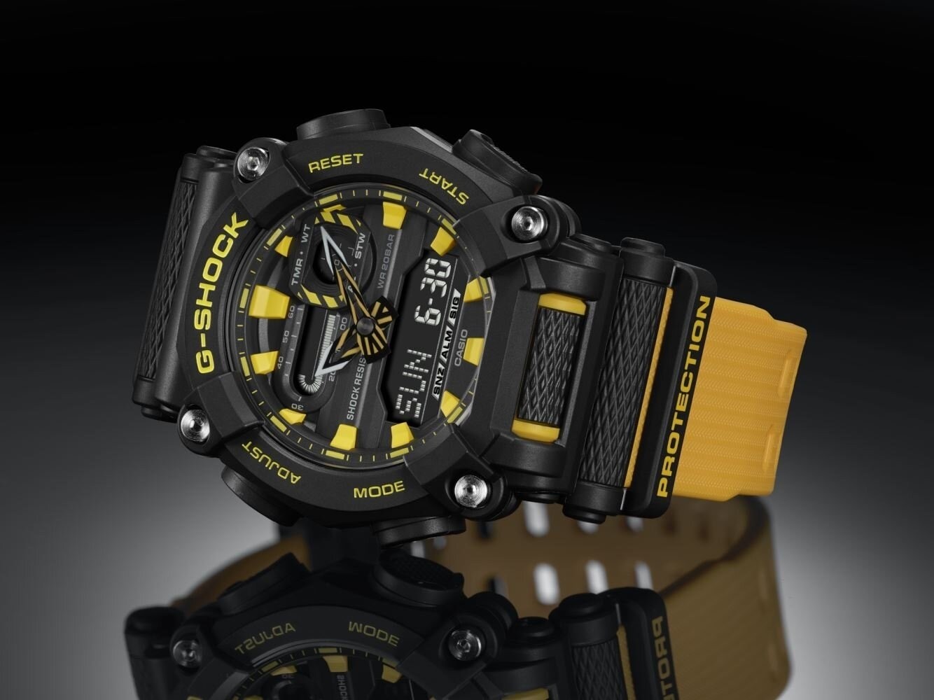 CASIO G-SHOCK GA-900A-1A9DR Kol Saati
