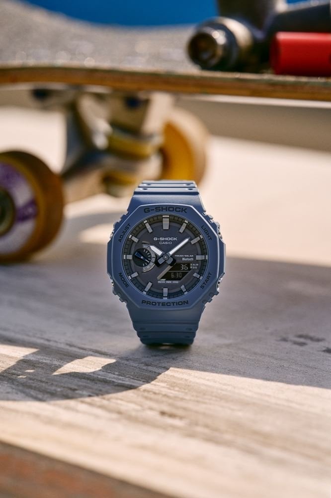 G-SHOCK ICONIC GA-B2100-2ADR Kol Saati