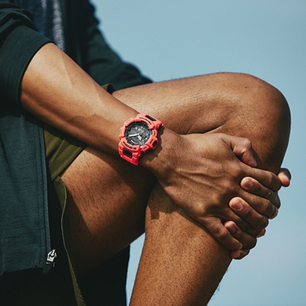 G-SHOCK G-SQUAD GBA-900-4ADR Kol Saati