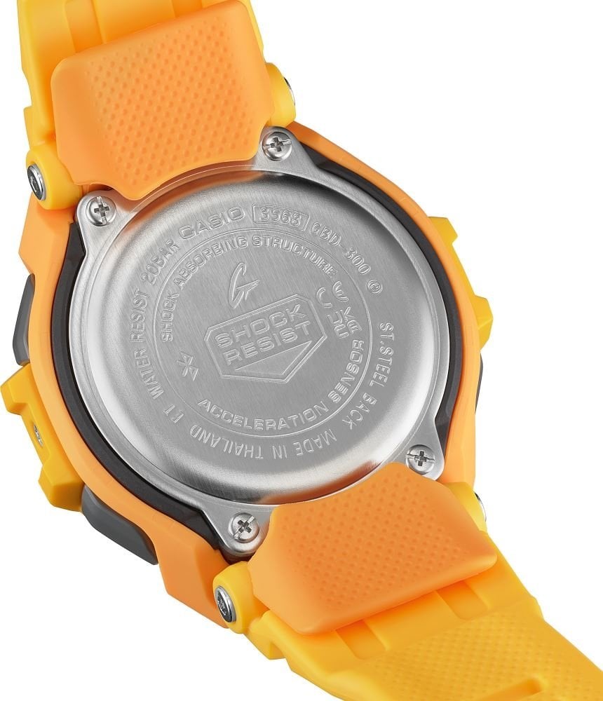 G-SHOCK G-SQUAD GBD-300-9DR Kol Saati