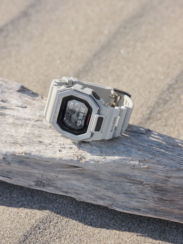 G-SHOCK G-LIDE GBX-100-8DR Kol Saati