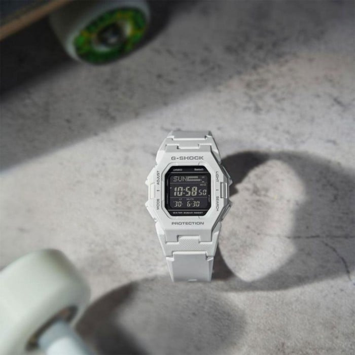 CASIO G-SHOCK GD-B500-7DR Kol Saati