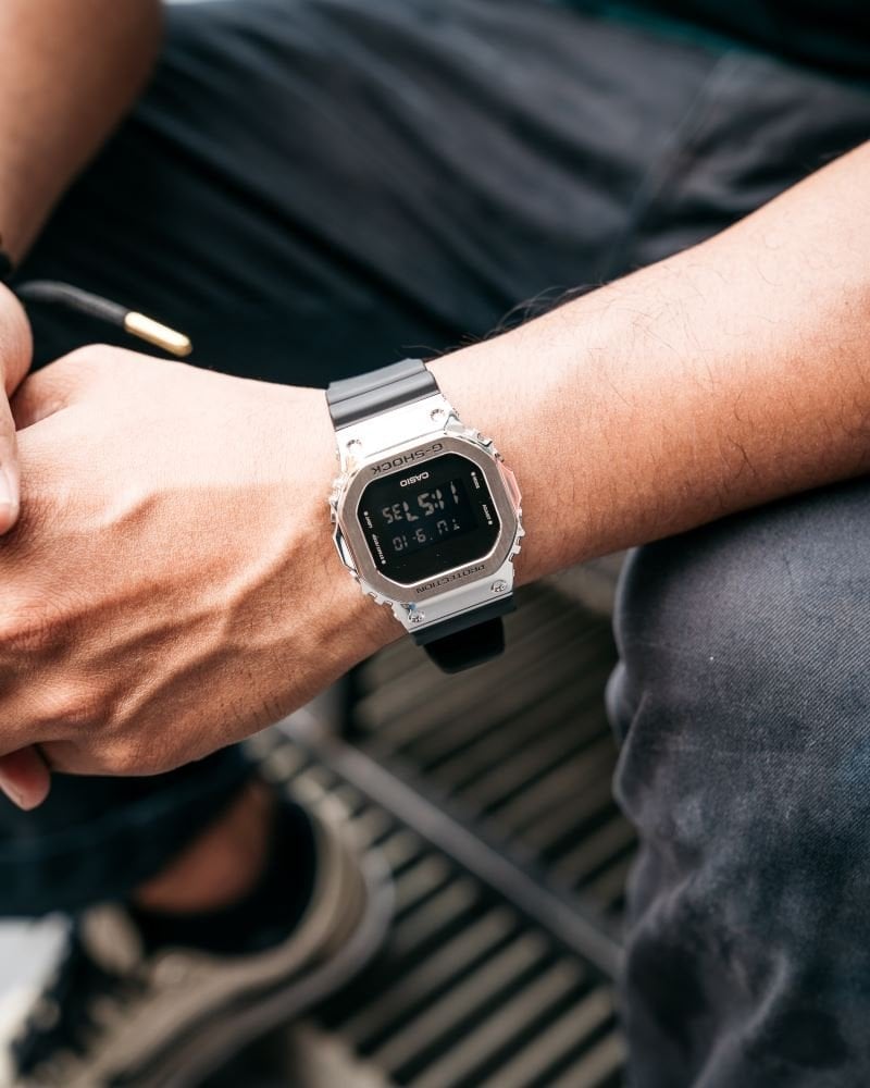 G-SHOCK G-STEEL GM-5600-1DR Kol Saati