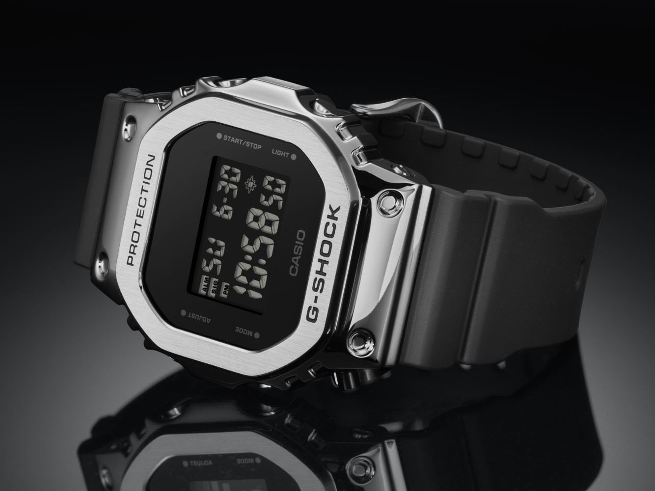 G-SHOCK G-STEEL GM-5600U-1DR Kol Saati